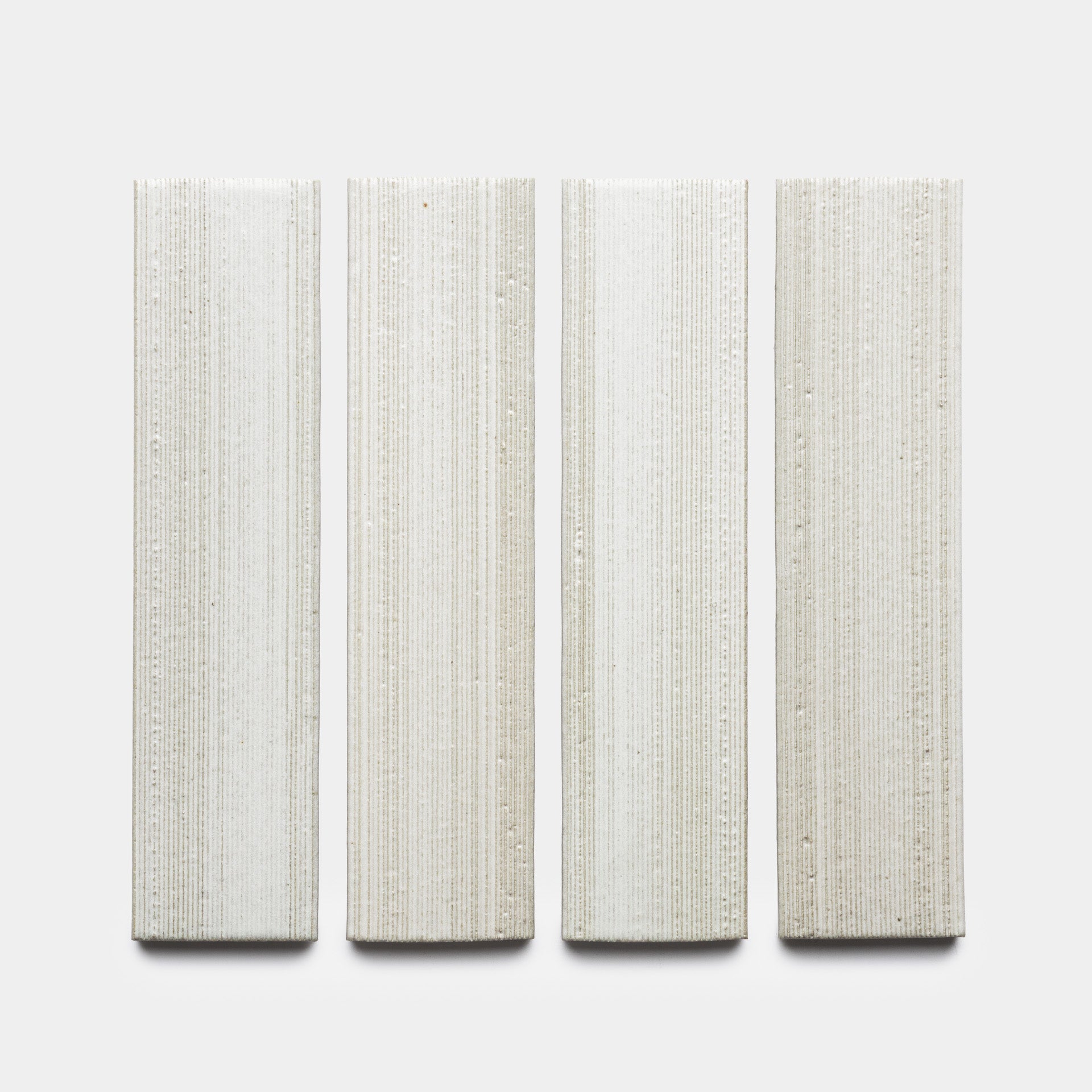 Feather + Etched – Zia Tile
