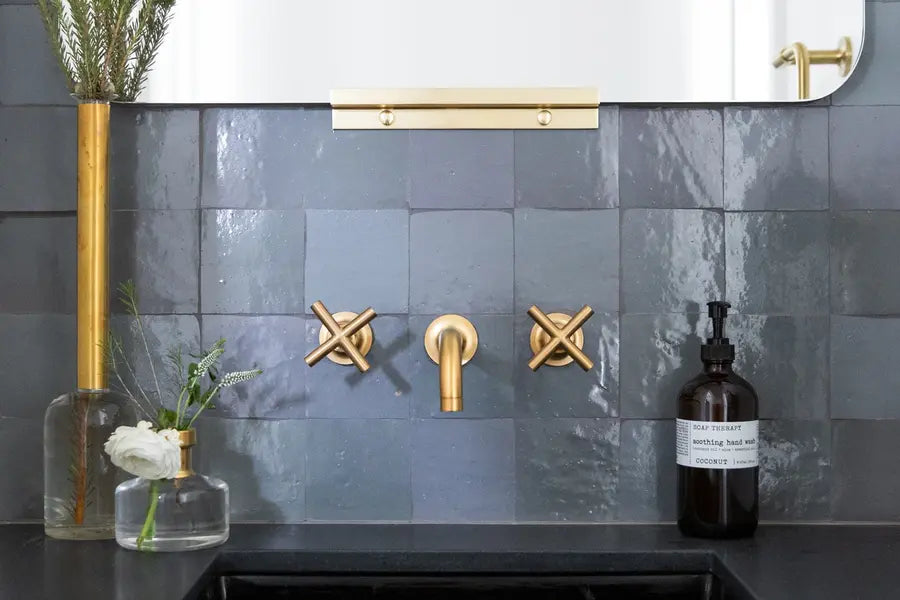 Design Devotion: Dark Bathrooms