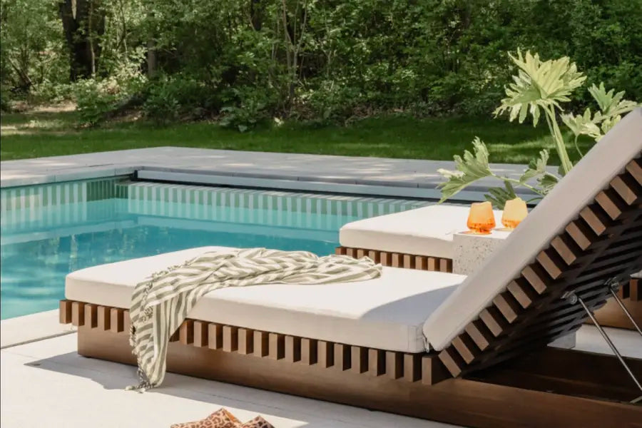 Tiles That Make a Splash