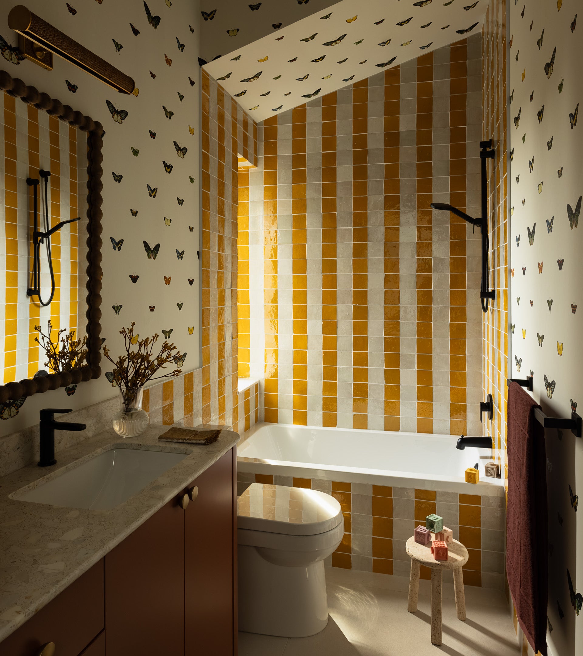 Cadmium 4x4 Square Zellige – Zia Tile