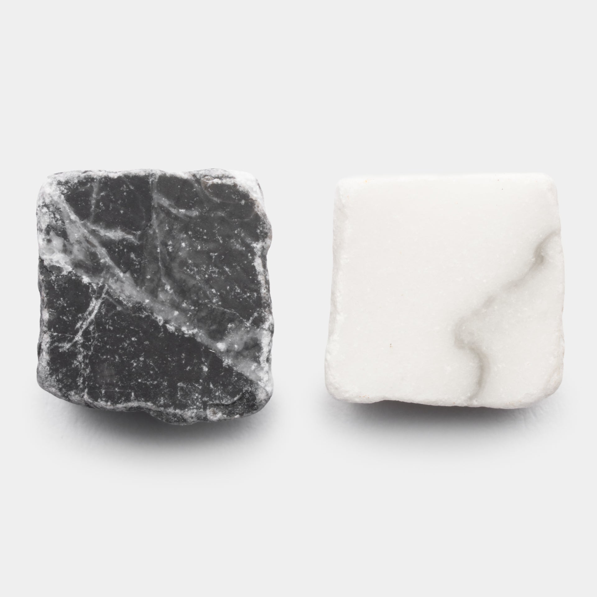 Check in Carrara + Grigio Carnico