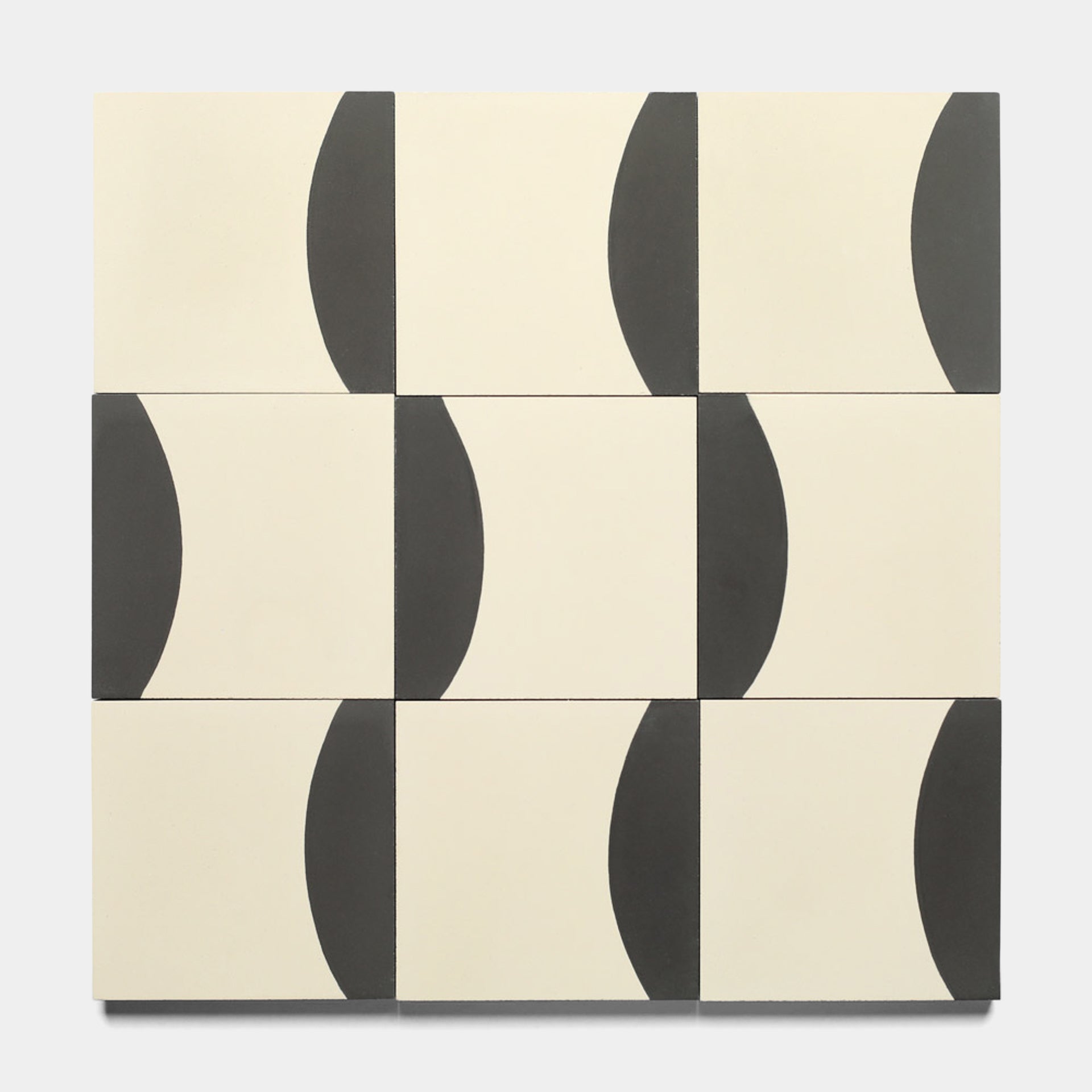 Coupe Black 4X4 Cement