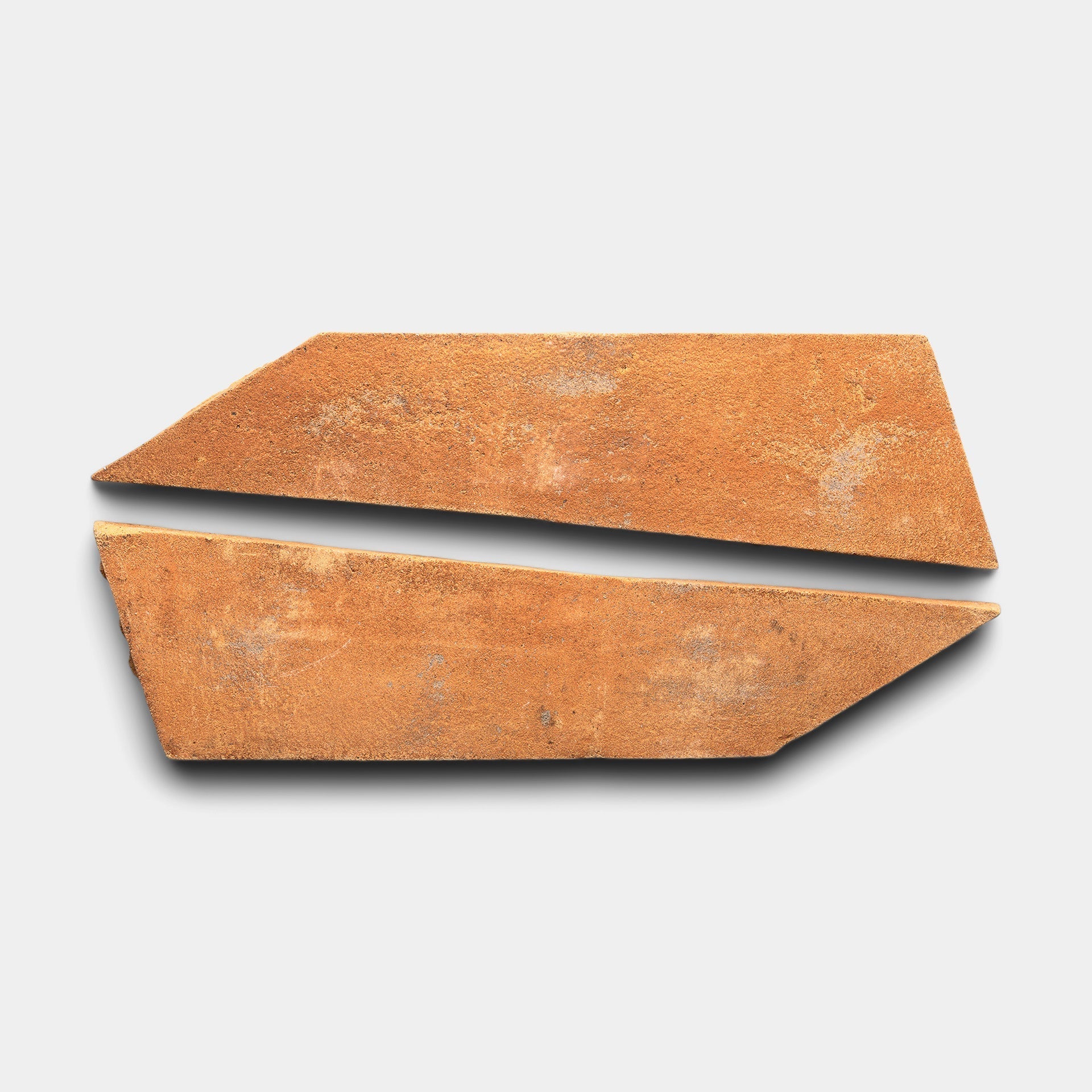 Tornillo + Fired Earth