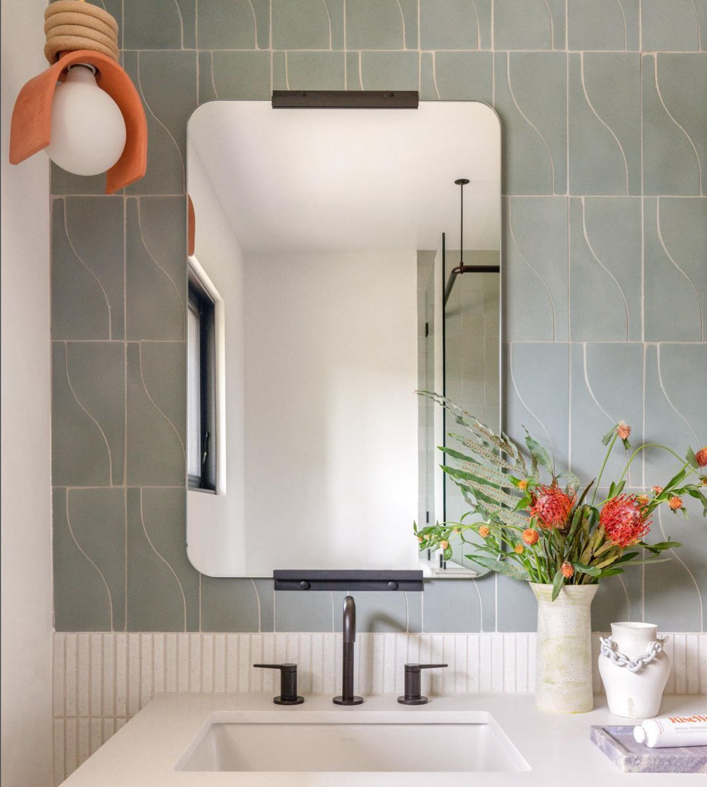 Nouveau Zeppelin, Sample