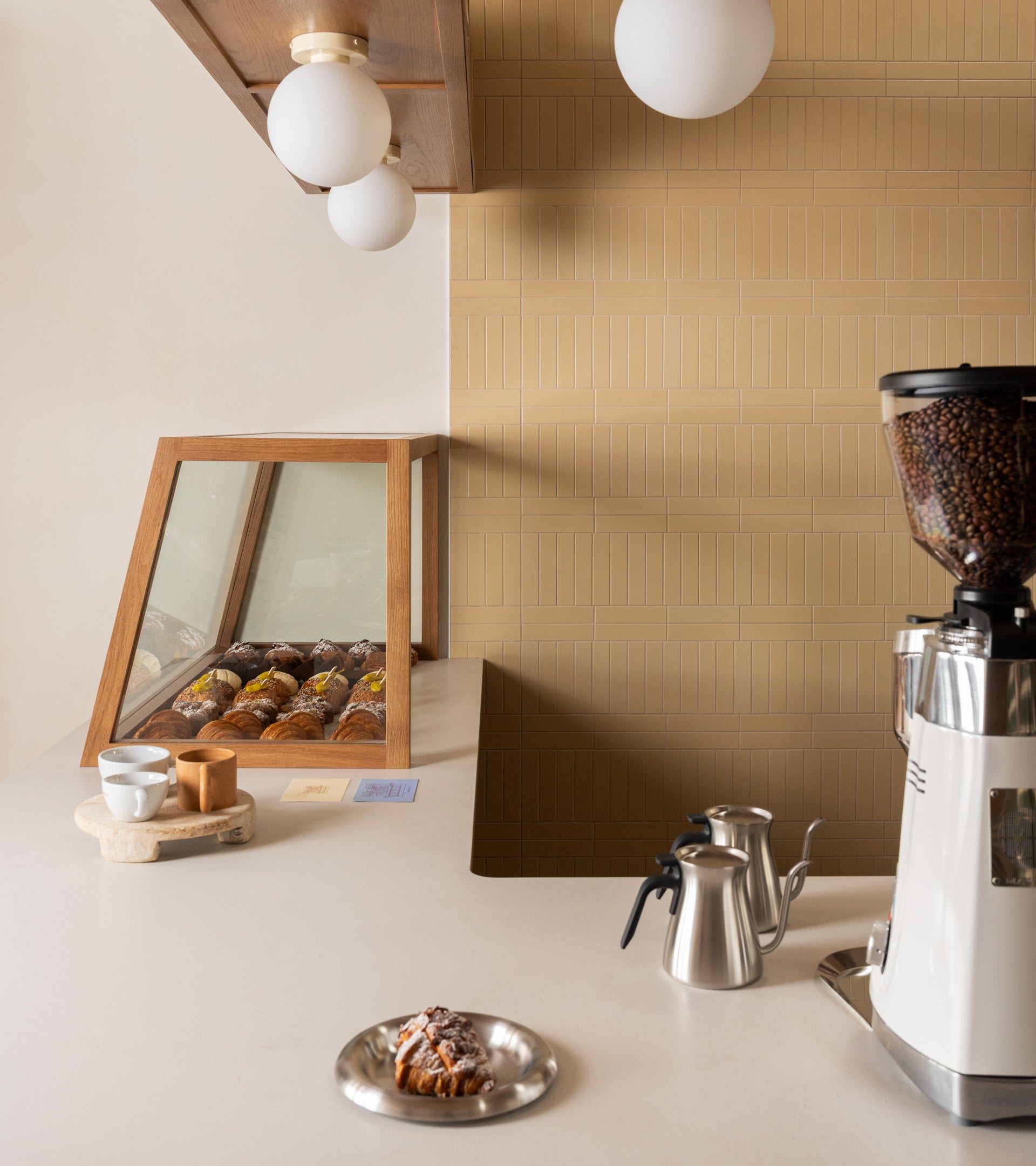 Pale Ochre 2x8 – Zia Tile